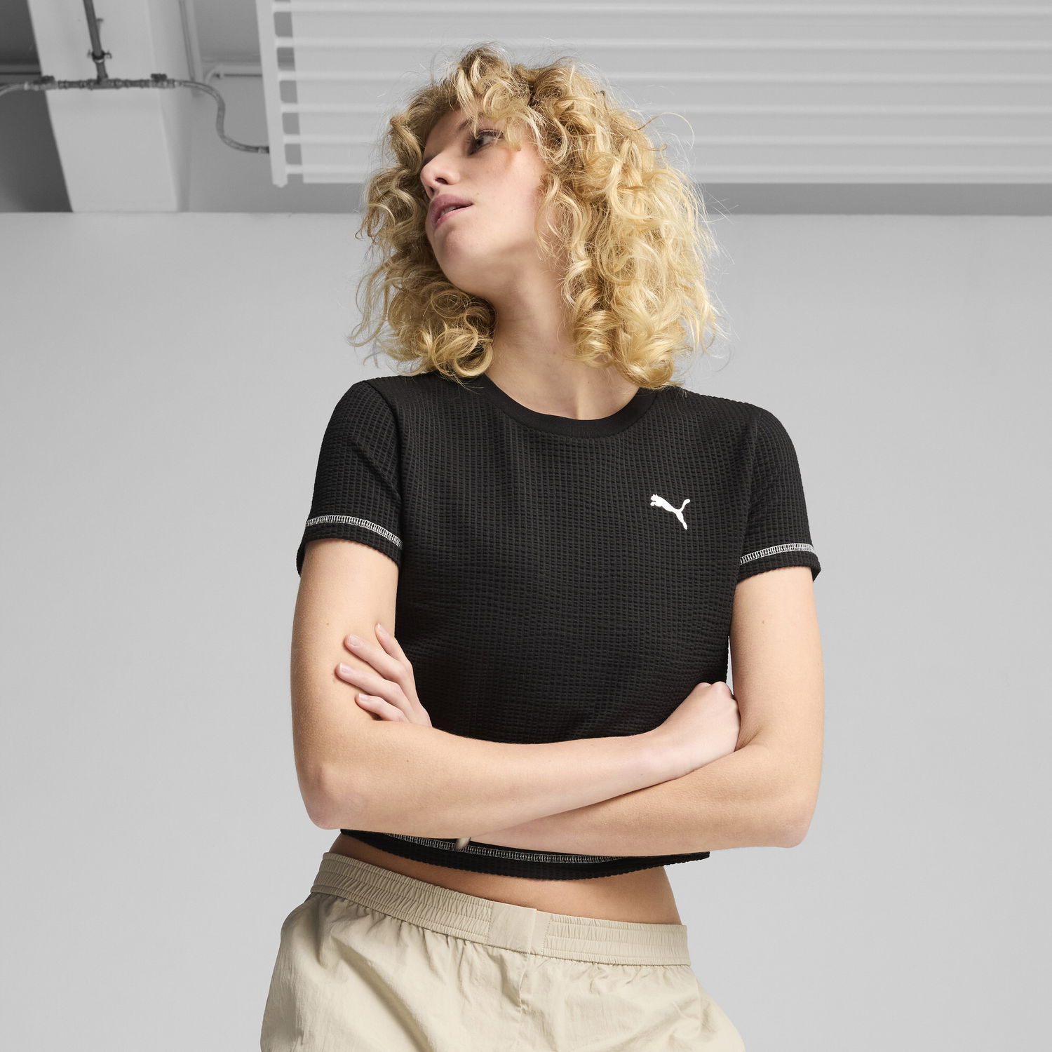 Crop top Puma DARE TO Textured Baby Tee Sort | 629806_01, 0