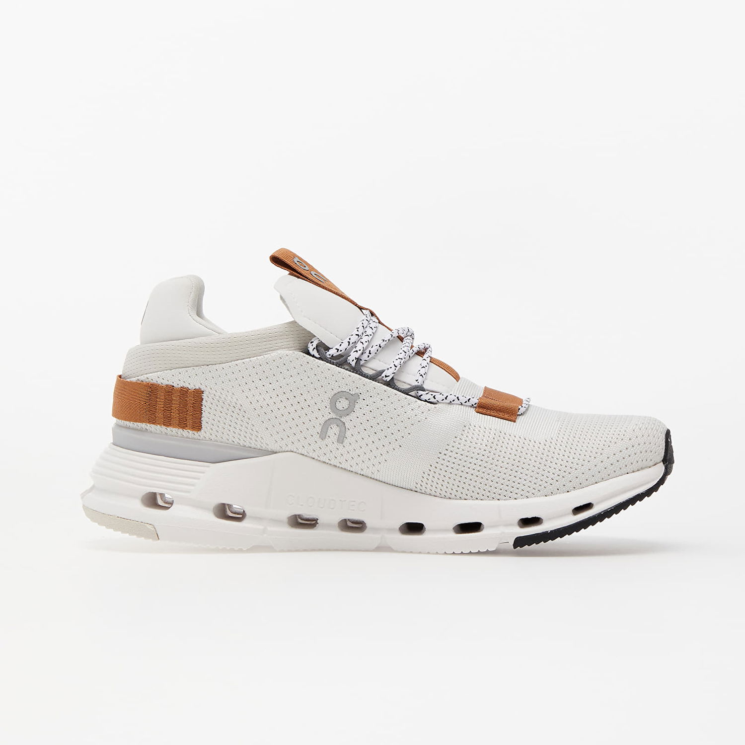 Sneakers og sko On Running Cloudnova W Hvid | 26.99177, 1