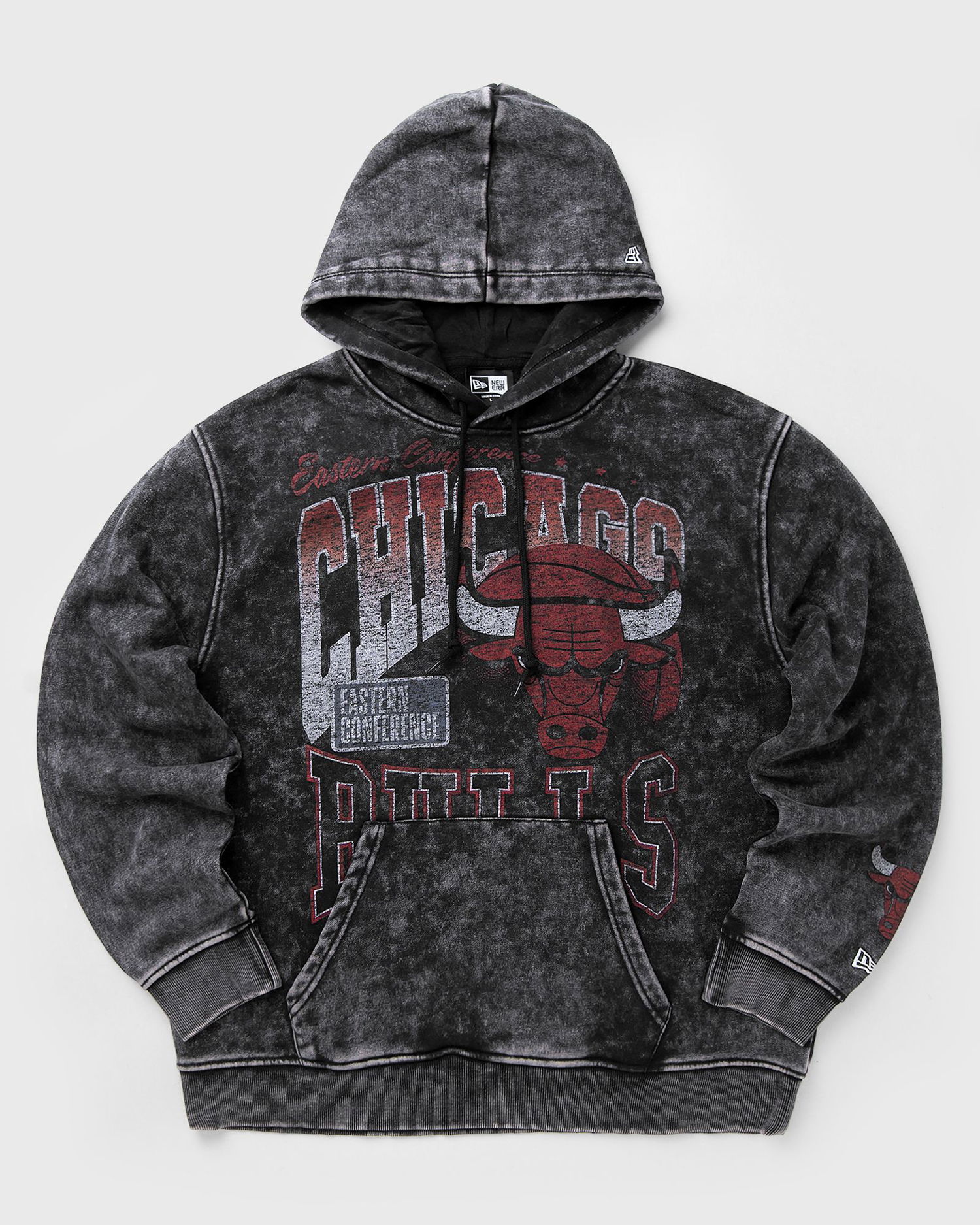 Sweatshirt New Era Chicago Bulls Eastern Conference Washed Pullover Hoodie Sort | 60661852, 0