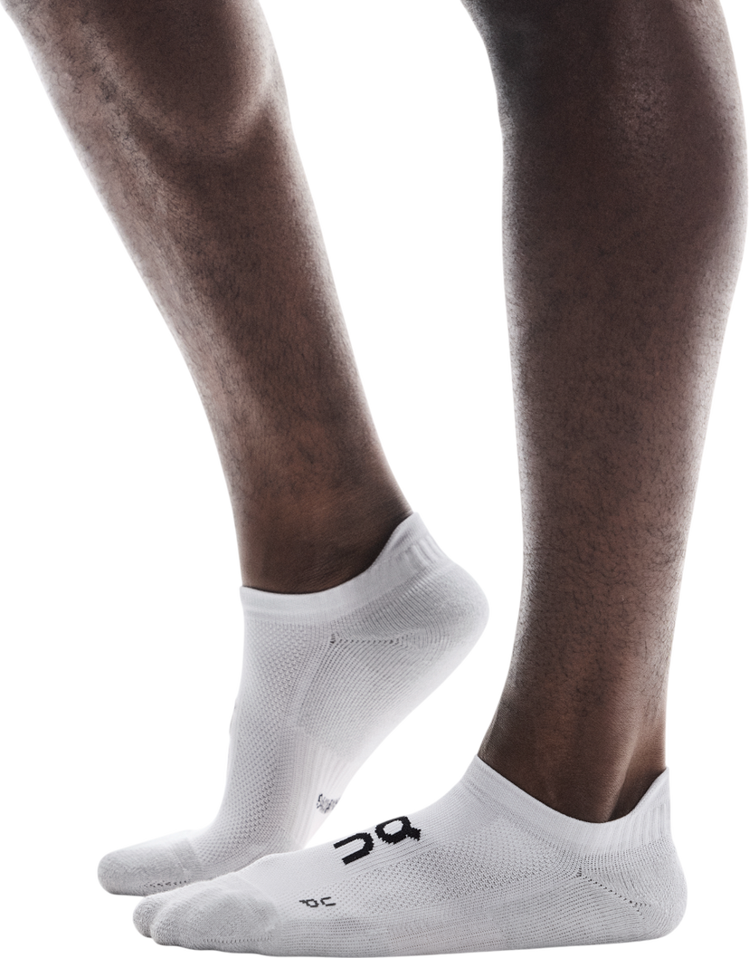 Sokker On Running Running Core Low Socks Hvid | 2uf10080561