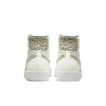 Sneakers og sko Nike Blazer Mid '77 SE W Beige | DH9633-100, 3