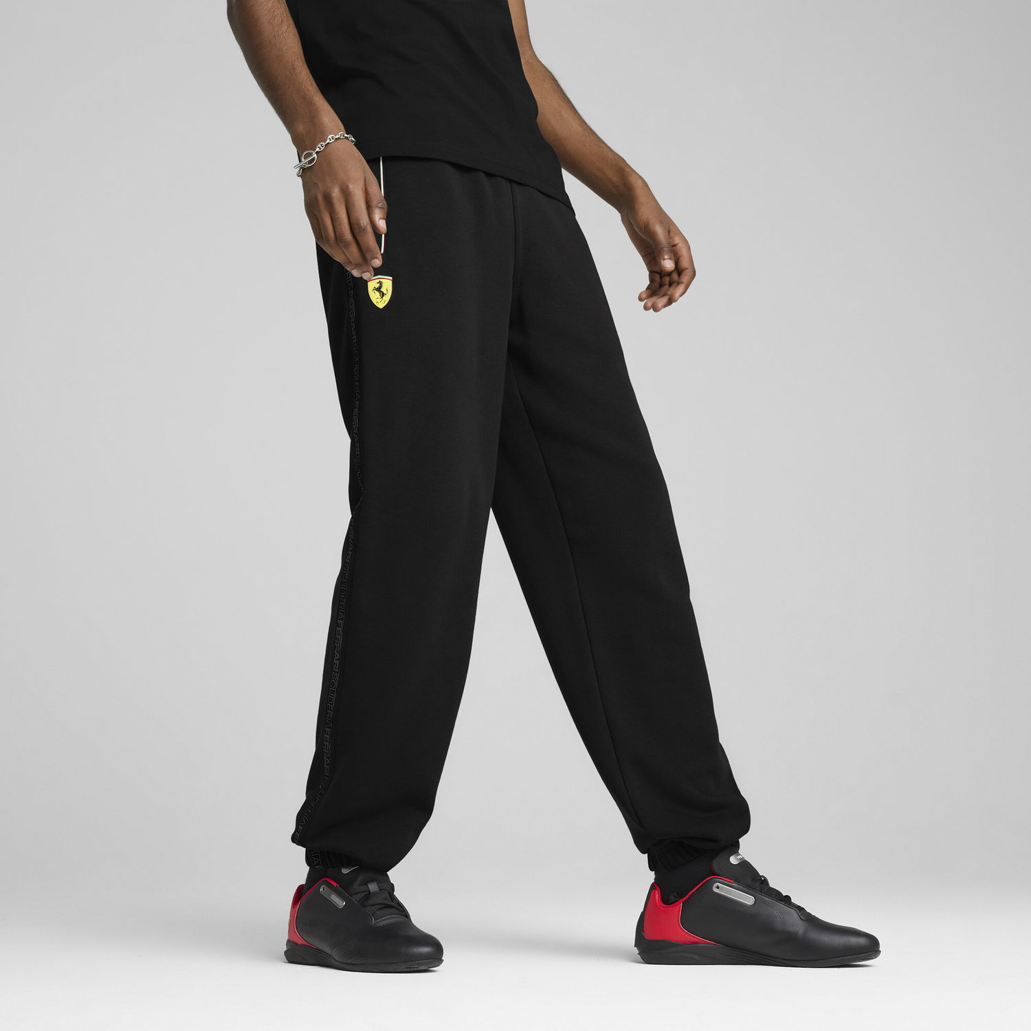 Joggingbukser Puma Scuderia Ferrari HP Sweatpants Sort | 630183_01, 0