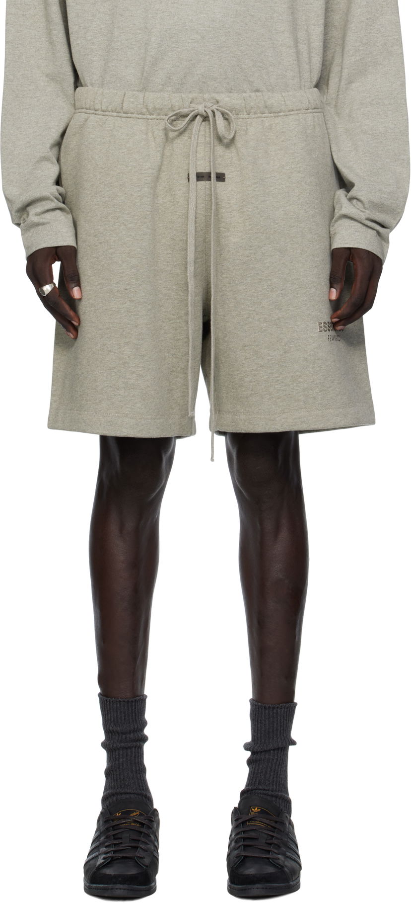 Shorts Fear of God Fear of God ESSENTIALS Soccer Fleece Shorts Grå | 160SP252005F