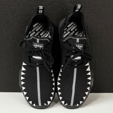 Sneakers og sko adidas Originals Neighborhood x NMD R1 Primeknit PK Sort | DA8835, 2
