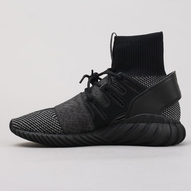Sneakers og sko adidas Originals Tubular Doom PK Sort | BY3131, 0