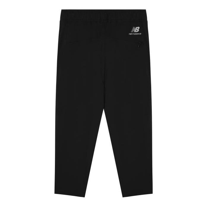 Bukser New Balance Essentials Varsity Fleece Pants Sort | AMP22355-BK