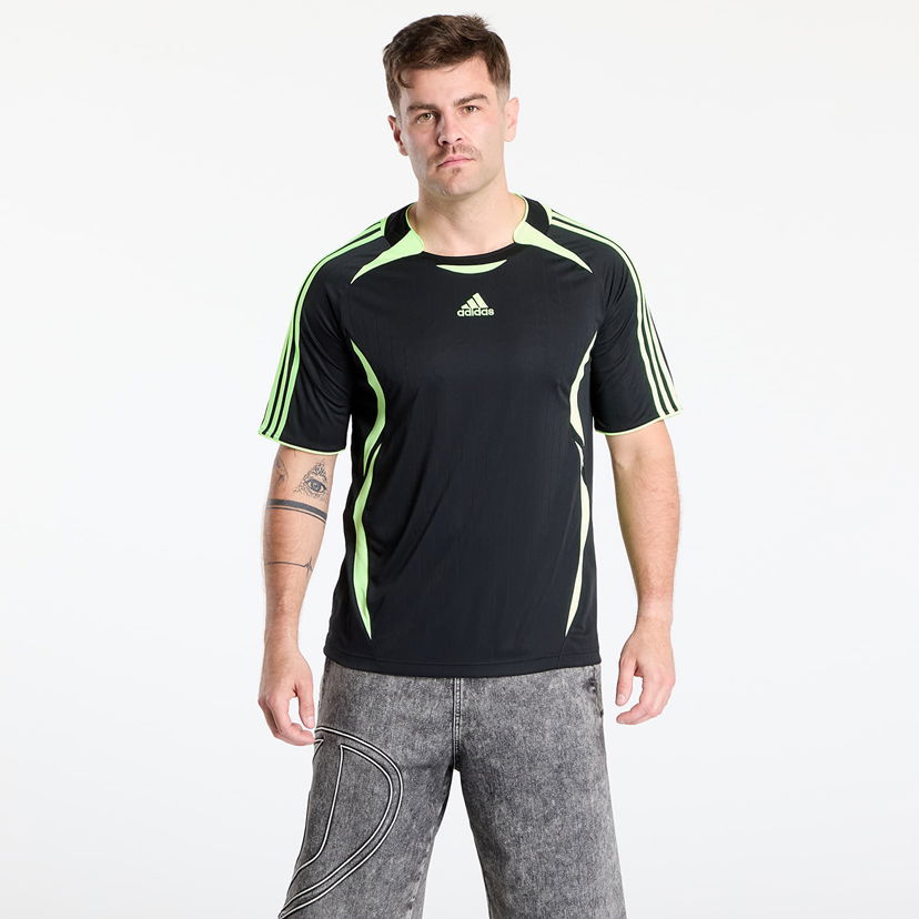 T-shirt adidas Originals Teamgeist Relaxed Fit T-Shirt Sort | JW5872