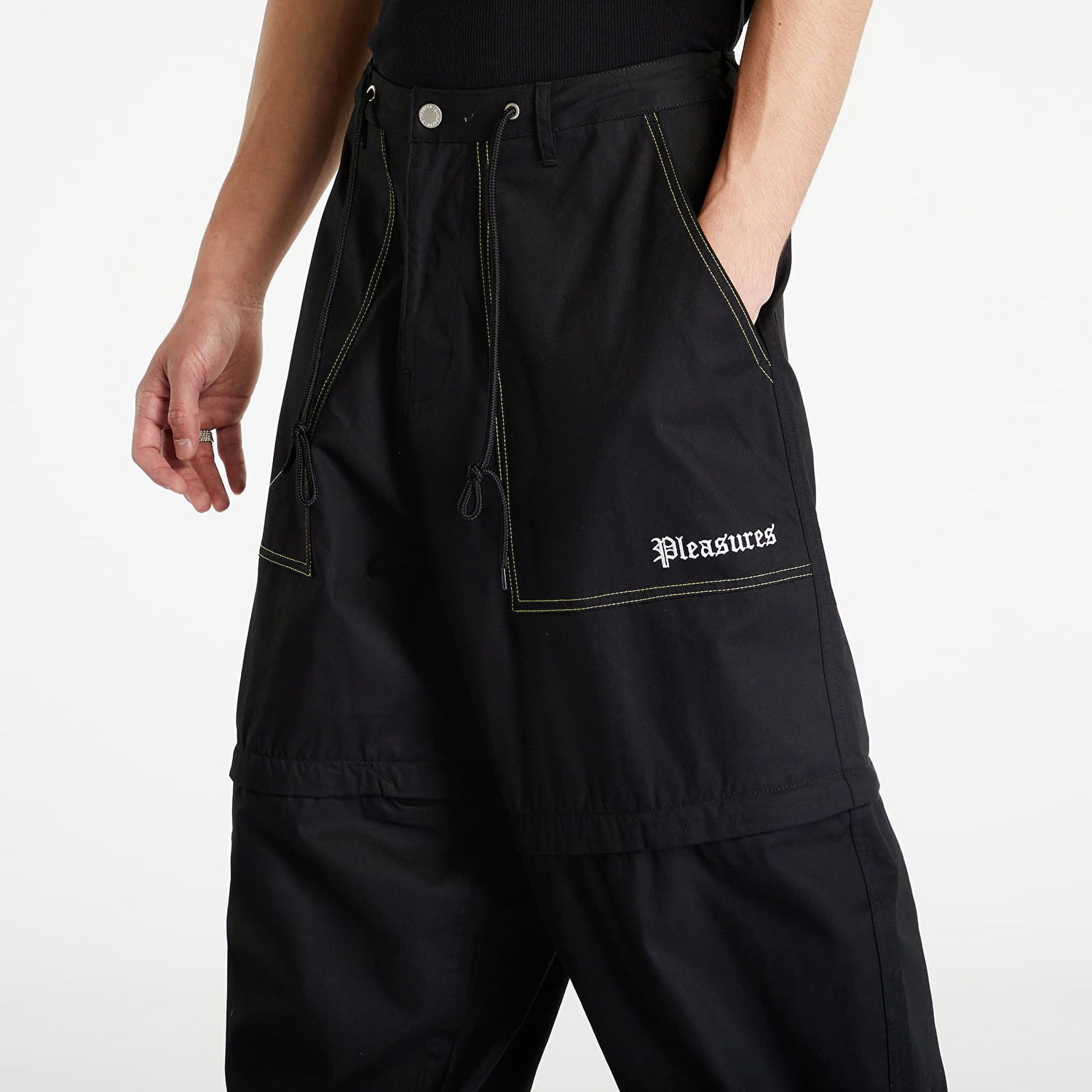 Bukser Pleasures Lecture Zip Off Pant Sort | P23SU026 BLACK, 1