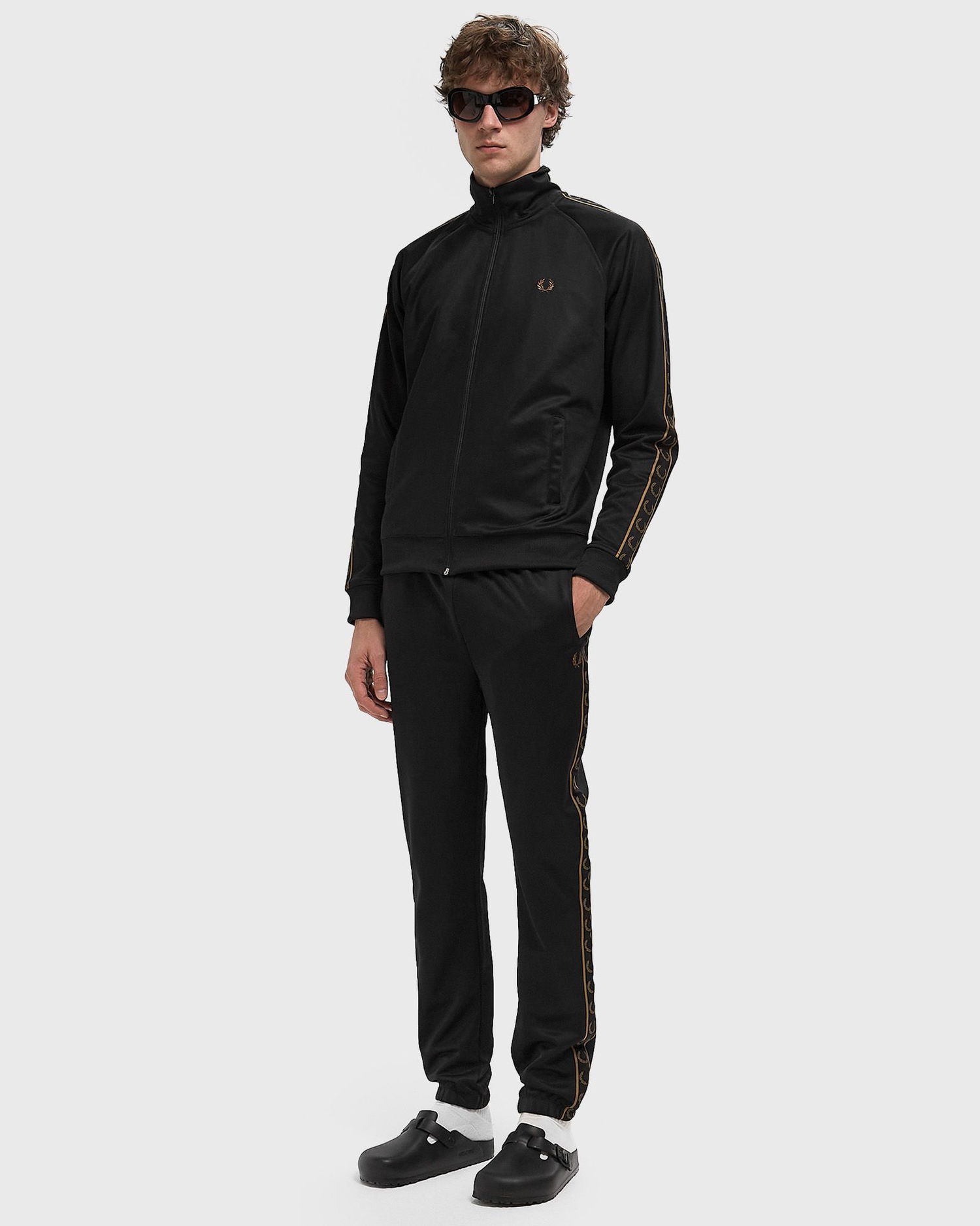 Joggingbukser Fred Perry Contrast Tape Track Pants Sort | T5507-Q27, 1