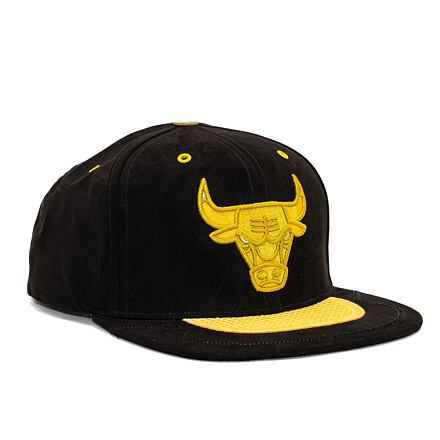 Kasket Mitchell & Ness NBA Day 4 Snapback Chicago Bulls Black / Yellow Sort | HHSS5822-CBUYYPPPBKYW