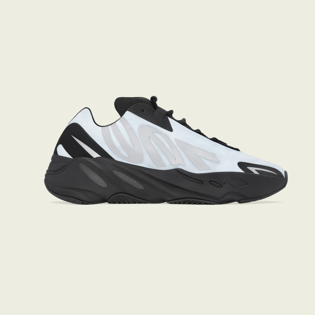 Sneakers og sko adidas Yeezy Yeezy Boost 700 MNVN "Blue Tint" Hvid | GZ0711, 1