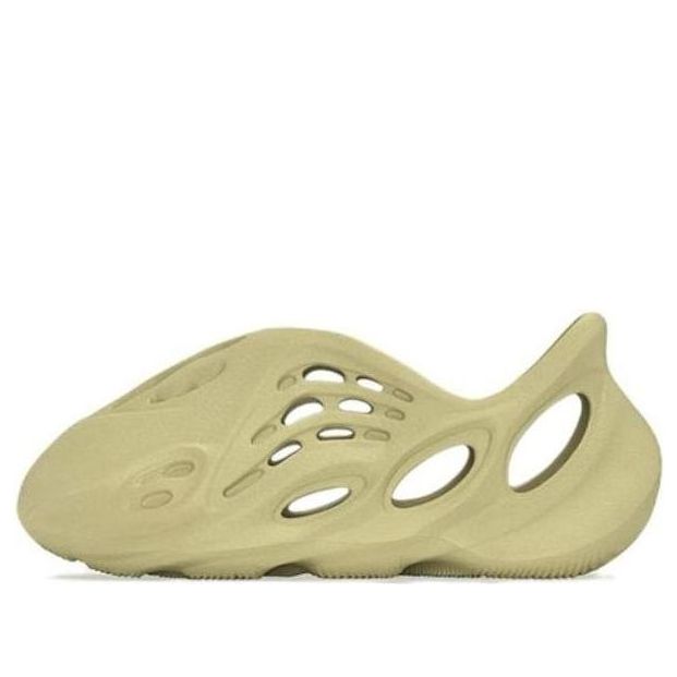 Sneakers og sko adidas Originals Yeezy Foam Runner Beige | HP5349