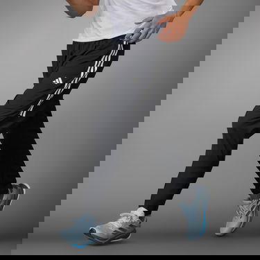 Joggingbukser adidas Performance Own the Run 3-Stripes Pants Sort | IK4982, 0