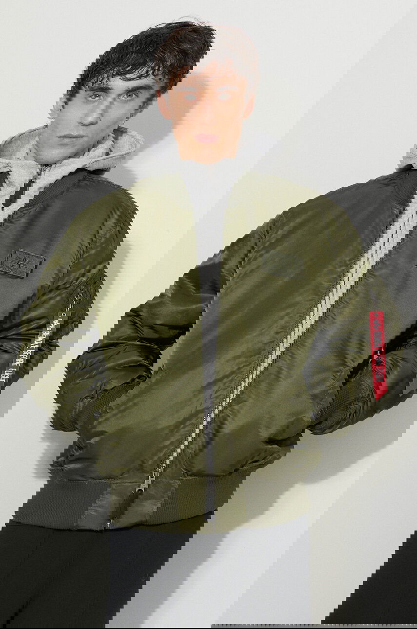 Bomberjakke Alpha Industries Alpha Industries MA-1 D-Tec Bomber Jacket Grøn | 183110.257, 0