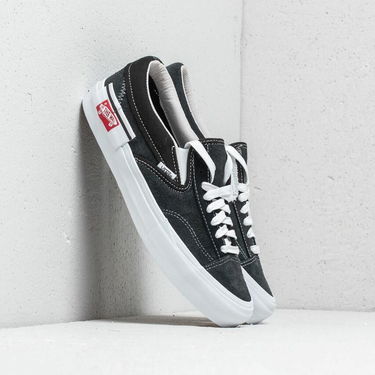 Sneakers og sko Vans Cut & Paste Slip-On Cap LX Sort | VN0A3TKS6BT, 0