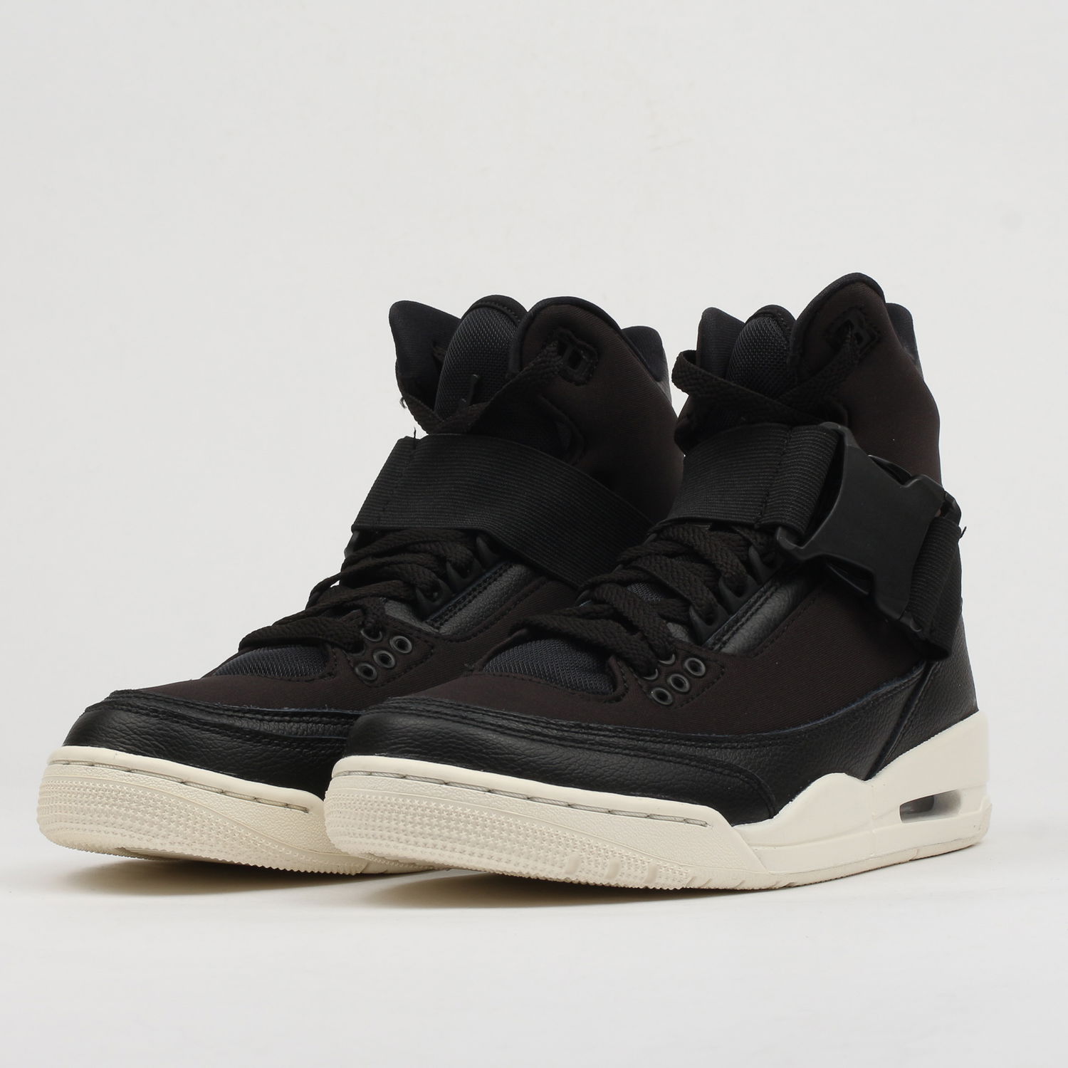 Sneakers og sko Jordan Air Jordan 3 Retro Explorer XX W Sort | BQ0006-001, 1
