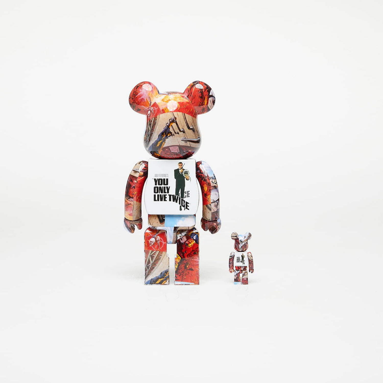 Collectible Medicom Toy BE@RBRICK 007 YOU ONLY LIVE TWICE 100% & 400% Set Rød | MT_0046, 1