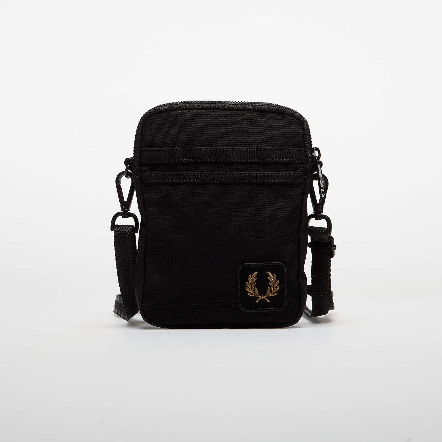 Skuldertaske Fred Perry Fred Perry Nylon Badge Small Side Bag Sort | L1194 102, 0