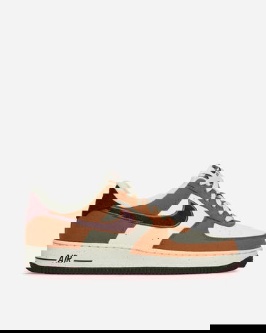 Sneakers og sko Nike Air Force 1 Low '07 LV8 Notebook Doodle Pack Light British Tan Brun | FQ8713-200, 1