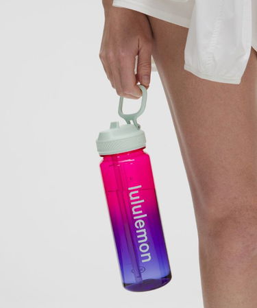 Drikkeflaske lululemon Back to Life 710ml Water Bottle with Straw Lyserød | prod11870448, 3