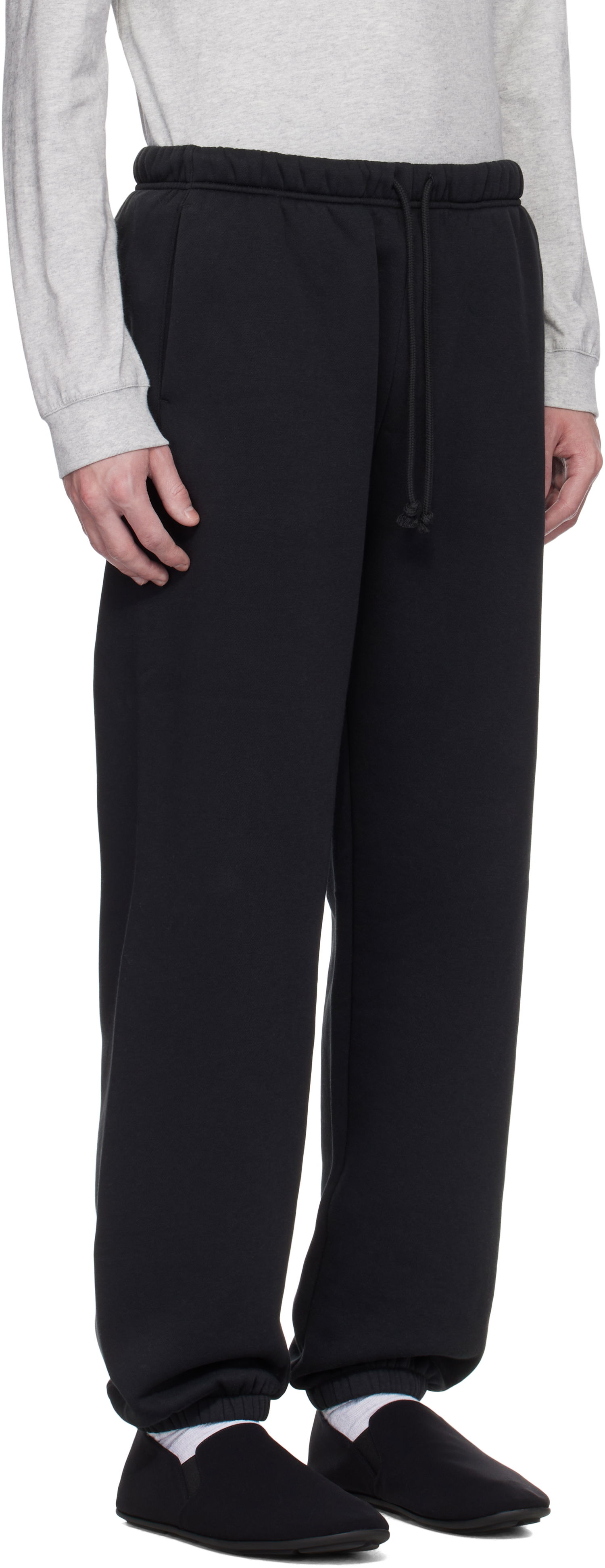 Joggingbukser SKIMS SKIMS Fleece Lounge Relaxed Sweatpants Sort | PT-JOG-8451M-WASHED ONYX, 1