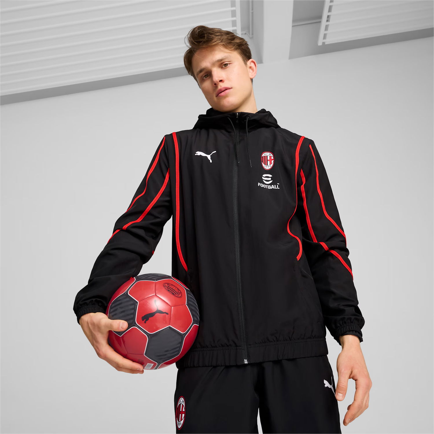 Jakke Puma AC Milan Prematch Woven Jacket Sort | 777716-04, 1