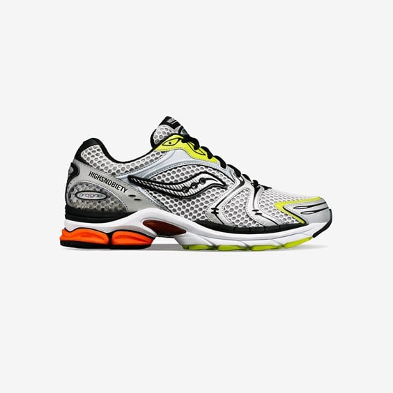 Sneakers og sko Saucony Highsnobiety x ProGrid Triumph 4 Silver Metalisk | S70821-2, 1