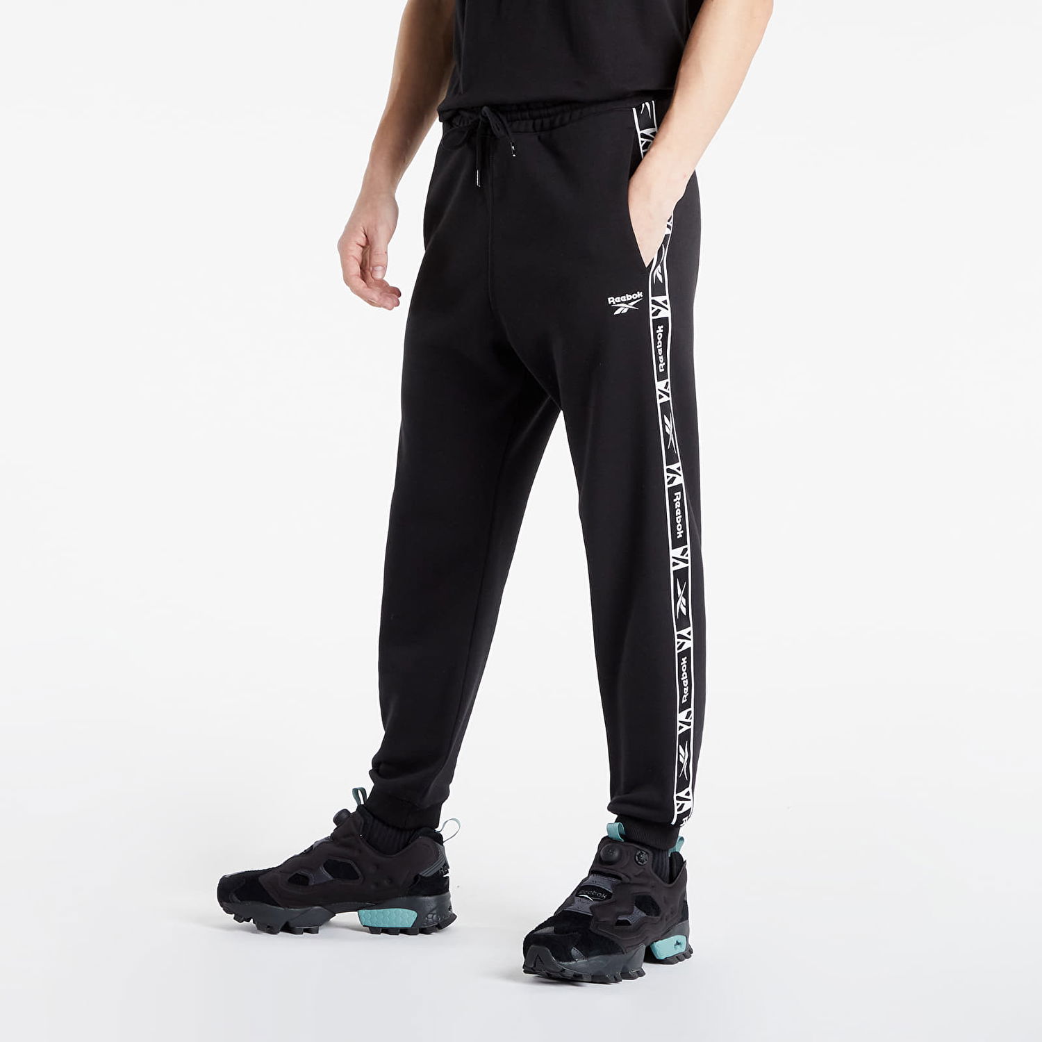 Joggingbukser Reebok Tape Jogger Sort | HB5978, 0
