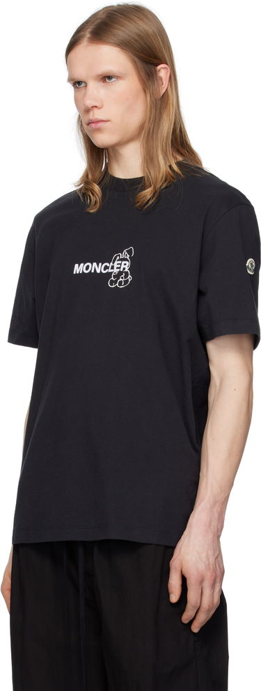 T-shirt Moncler Moncler Genius x FRGMT Hiroshi Fujiwara Cartoon Logo T-Shirt Sort | K109U8C00004M3265, 3