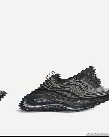Sneakers og sko Nike Vomero Plus Speckle Sort | IO4323-002, 2