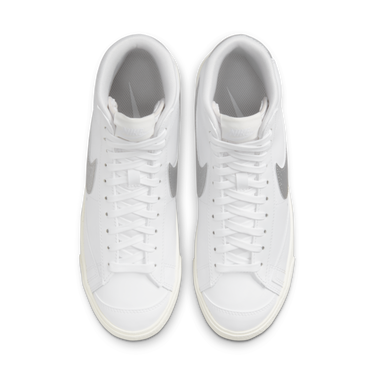 Sneakers og sko Nike Blazer Mid '77 ESS Hvid | DQ7574-100, 2