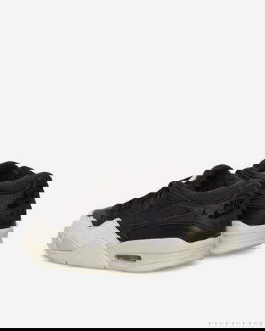 Sneakers og sko Jordan Air Jordan 4 RM "Black & Light Bone" Sort | FQ7939-001, 4