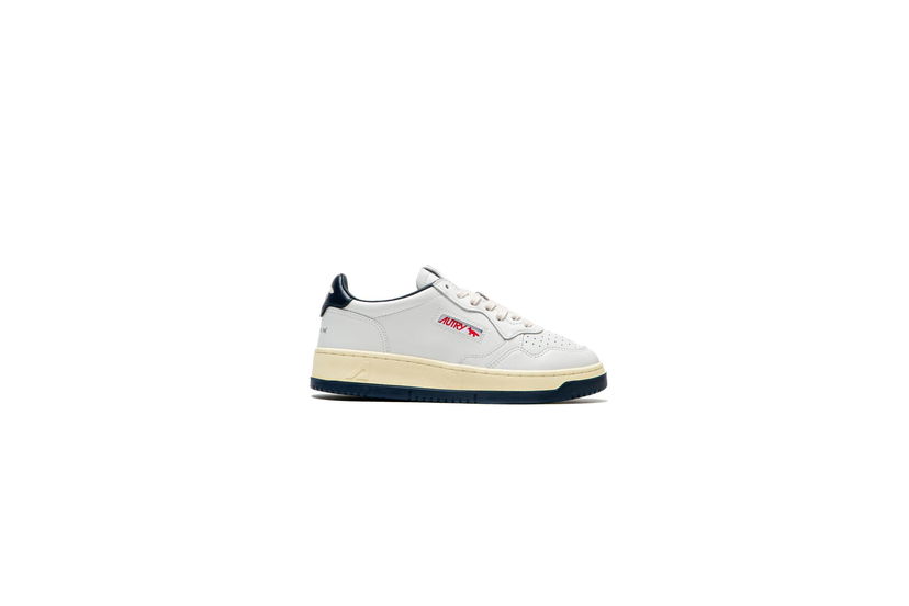 Sneakers og sko Autry Maison Kitsuné MEDALIST LOW Hvid | AULWMK01