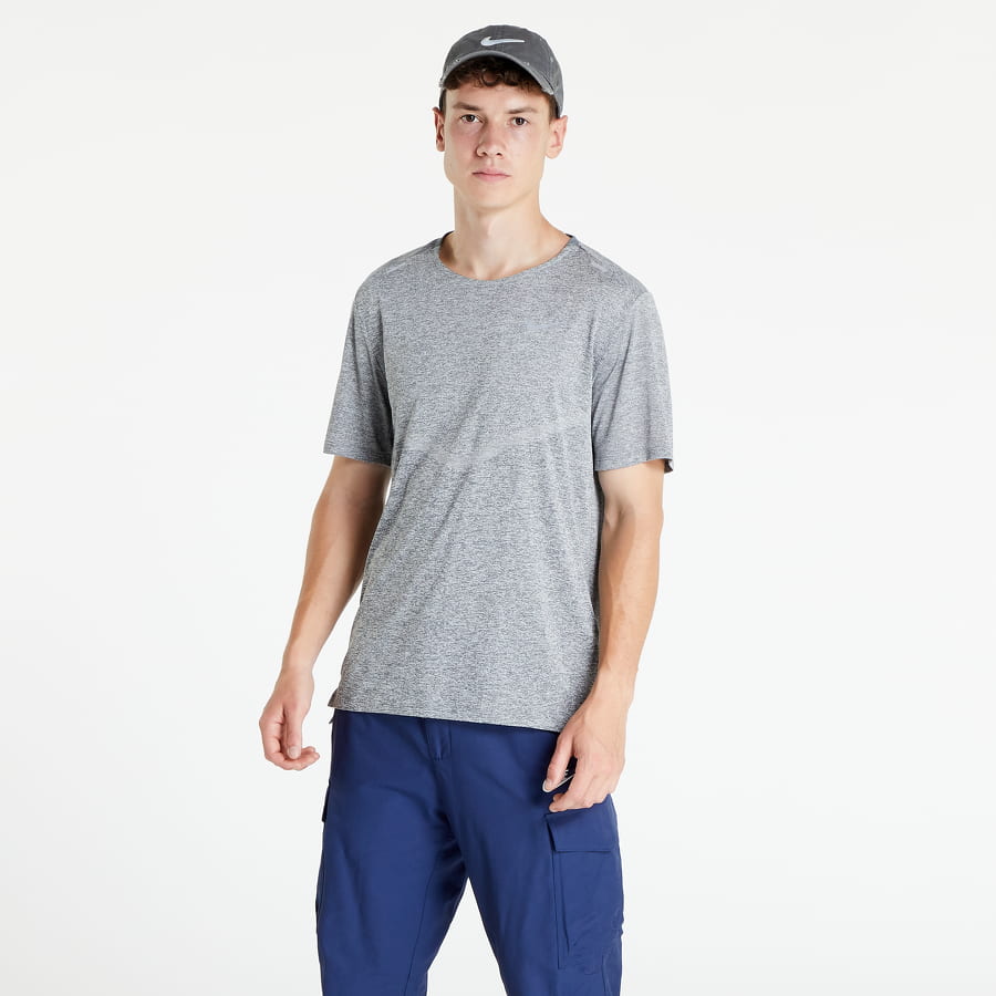 T-shirt Nike Dri-FIT Rise 365 Grå | cz9184-084, 0