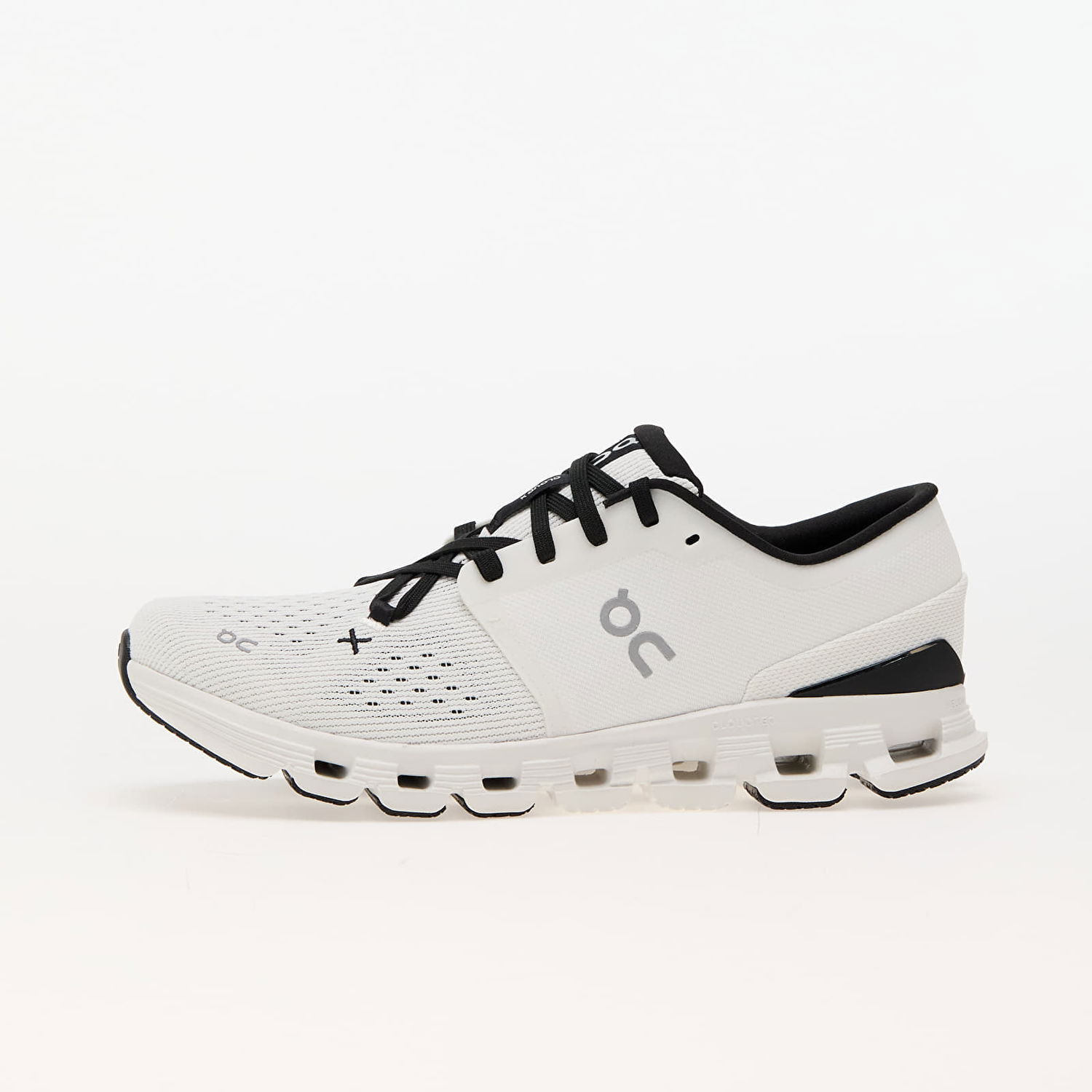 Sneakers og sko On Running Cloud X 4 Ivory/ Black Hvid | 3ME30040791, 0