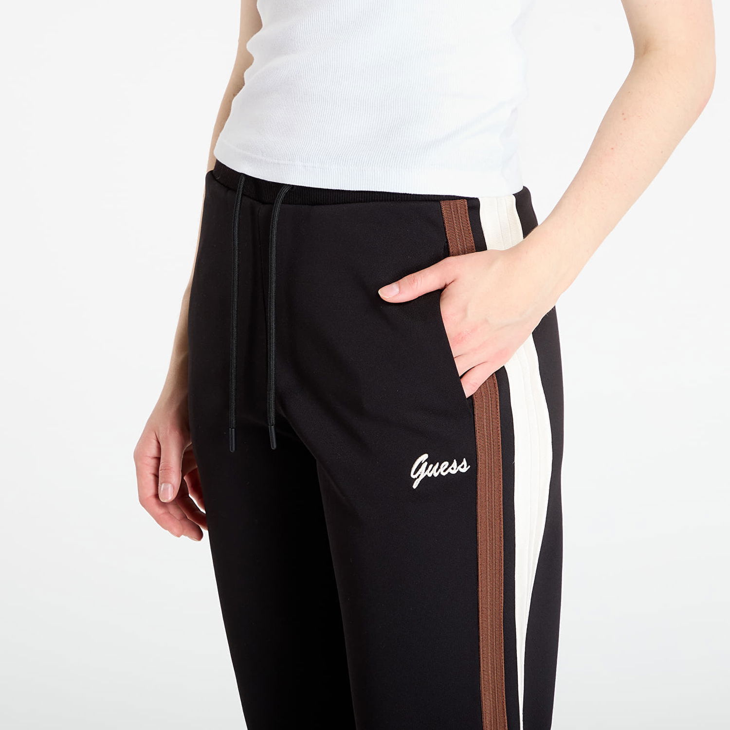 Joggingbukser GUESS GUESS Fabia Jogger Sweatpants Sort | V5BB02KCX22-JBLK, 1