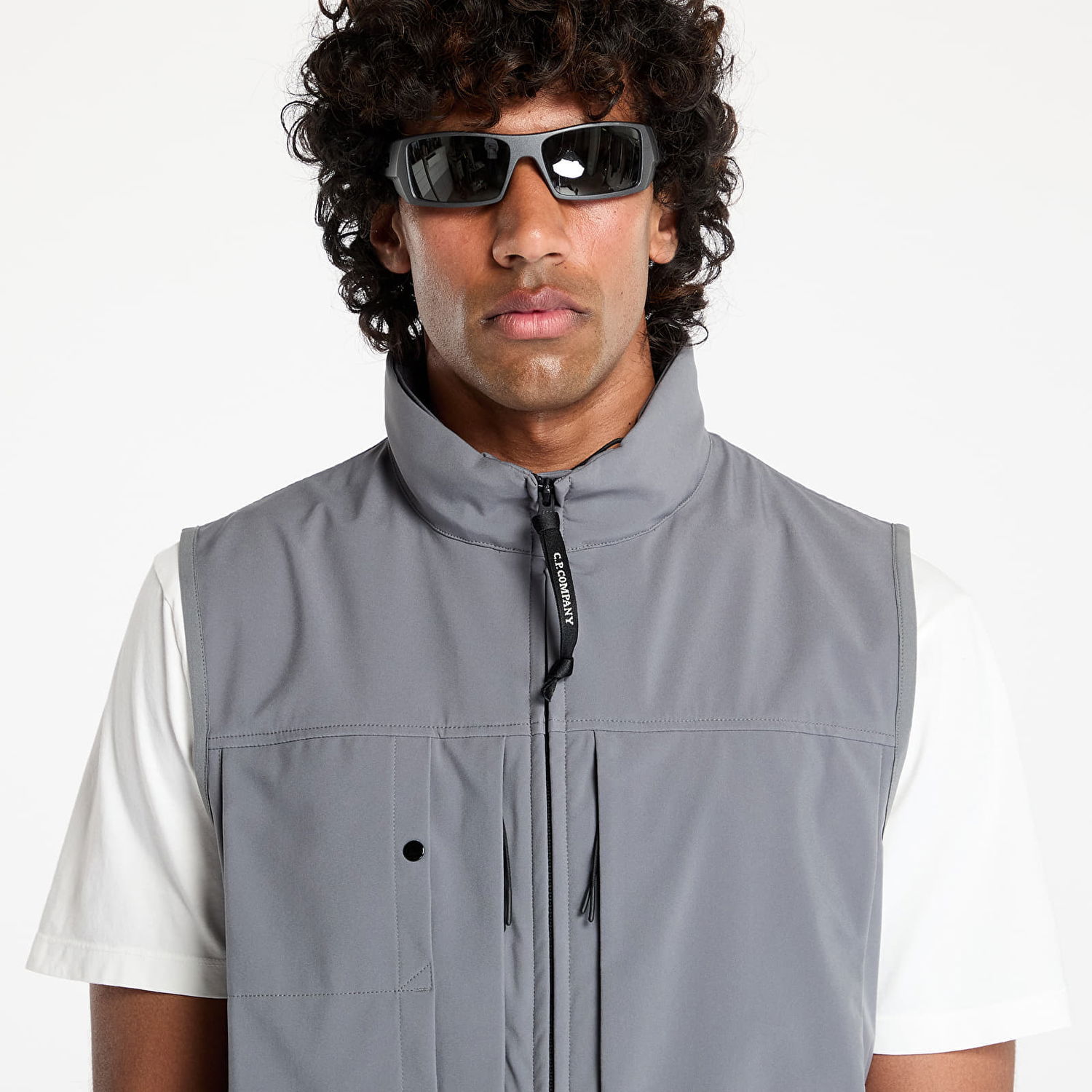 Vest C.P. Company C.P. Company Shell-R Hooded Vest Grå | 18CMVE132A005968A-935, 1