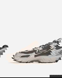 Zoom Vomero 5