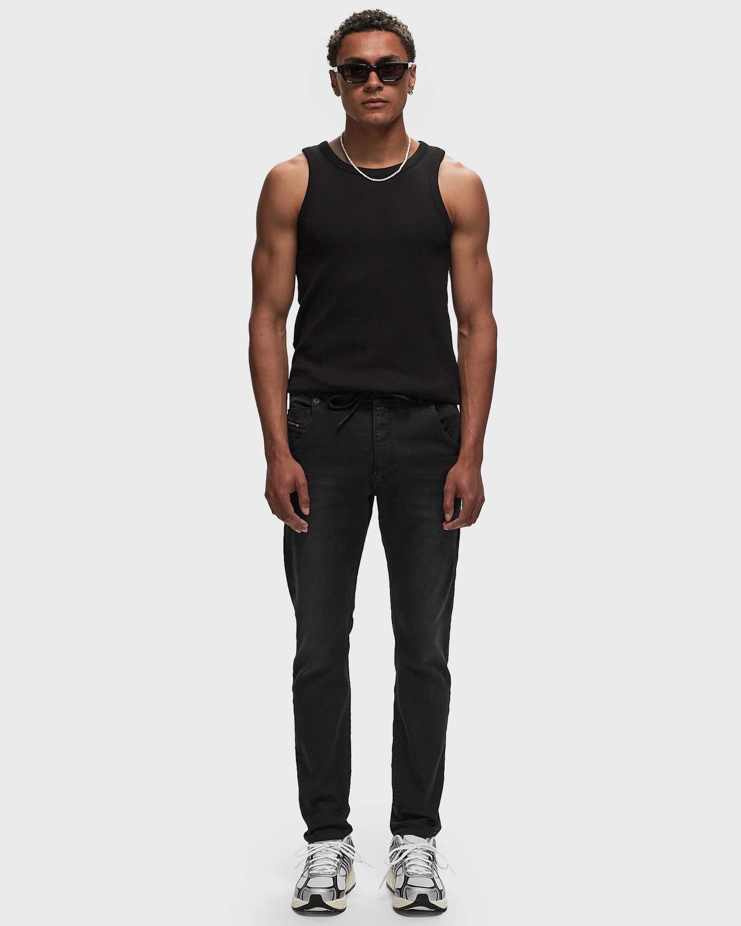 Jeans Diesel Krooley Jogg Jeans Sort | A000880670M, 1
