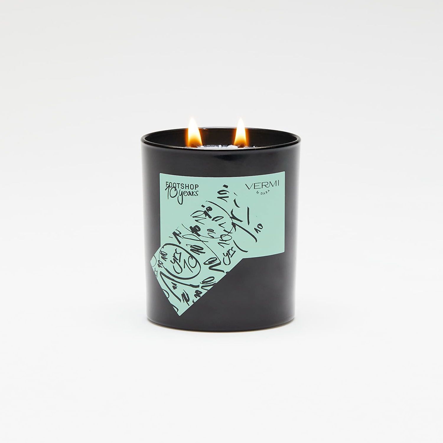 Stearinlys Footshop Footshop 10 Years x VERMI by Dara Candle Sort | FTSHP_159, 0