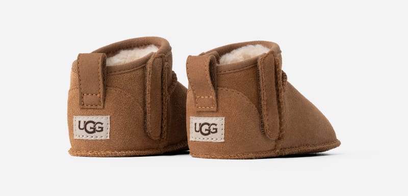 Sneakers og sko UGG UGG Classic Ultra Mini Bootie, Size 16 Brun | 1157690I-CHE, 1