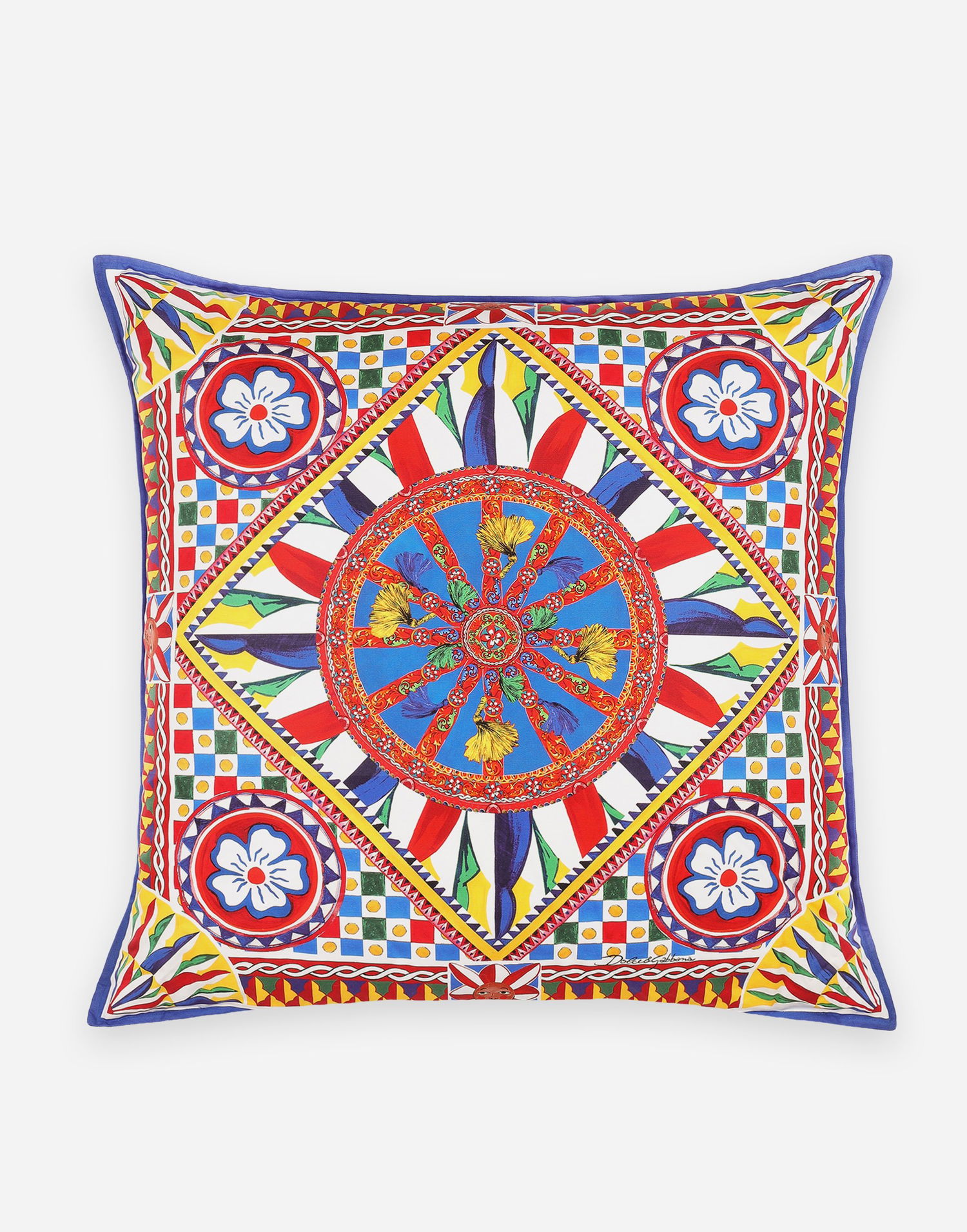 Home decor Dolce & Gabbana Intricate Geometric Wheel Print Canvas Cushion Large Onesize Flerfarvet | TCE003TCA97UC068, 0
