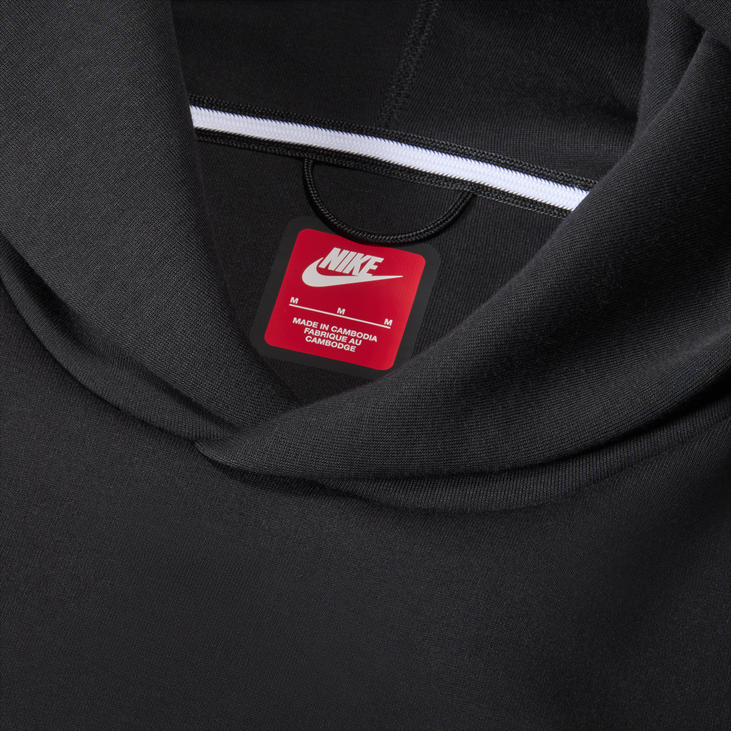 Sweatshirt Nike Tech Reimagined Sort | FZ0744-010, 1