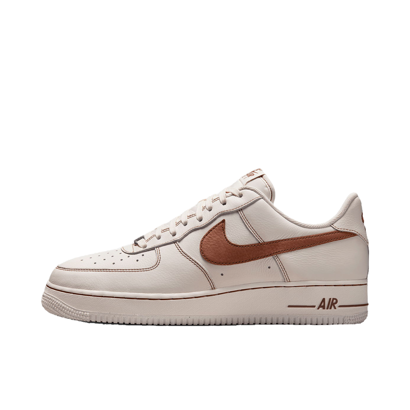 Sneakers og sko Nike Air Force 1 '07 LV8 ESS+ Beige | HQ2037-101