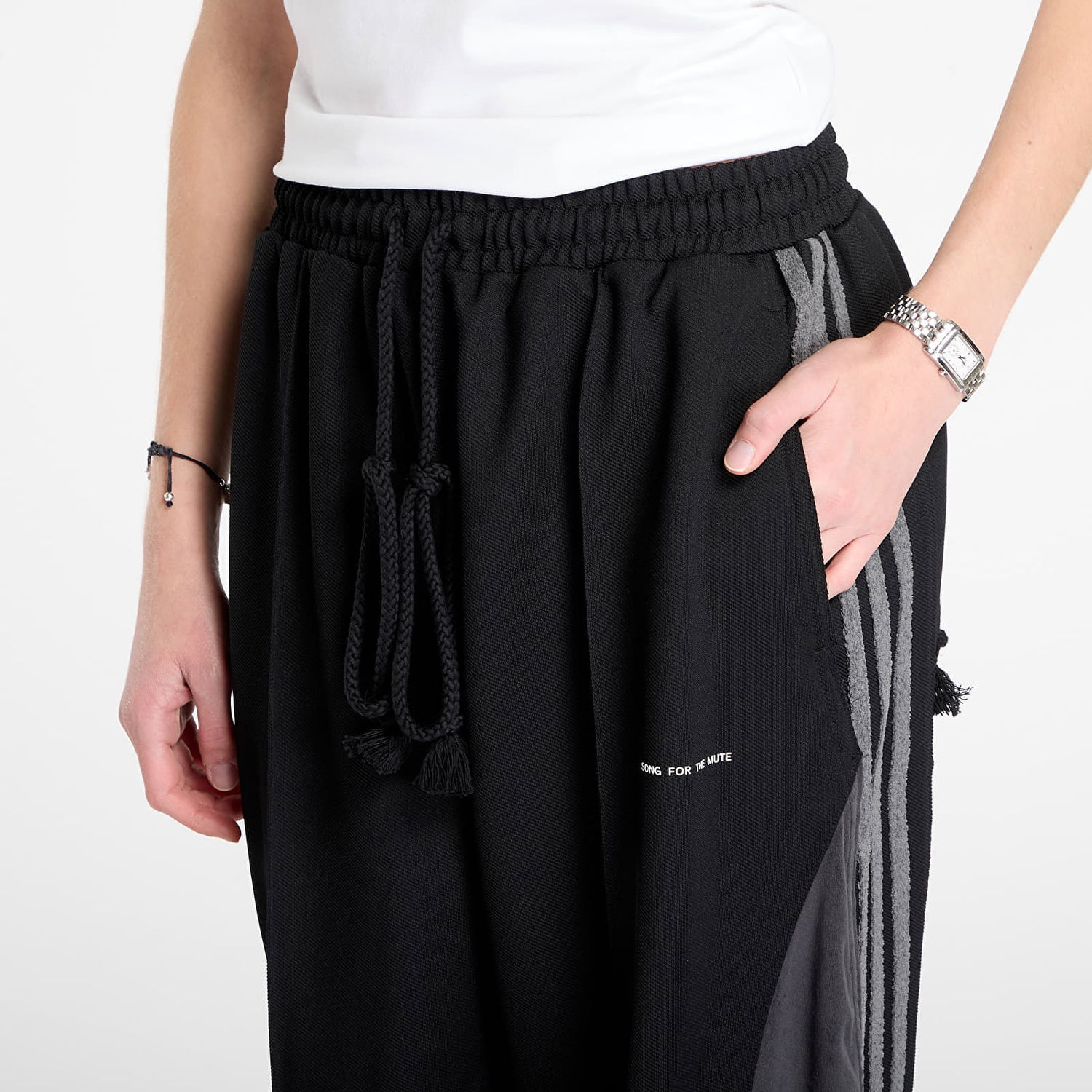 Bukser adidas Originals SONG FOR THE MUTE Track Pant Sort | KC0323, 1