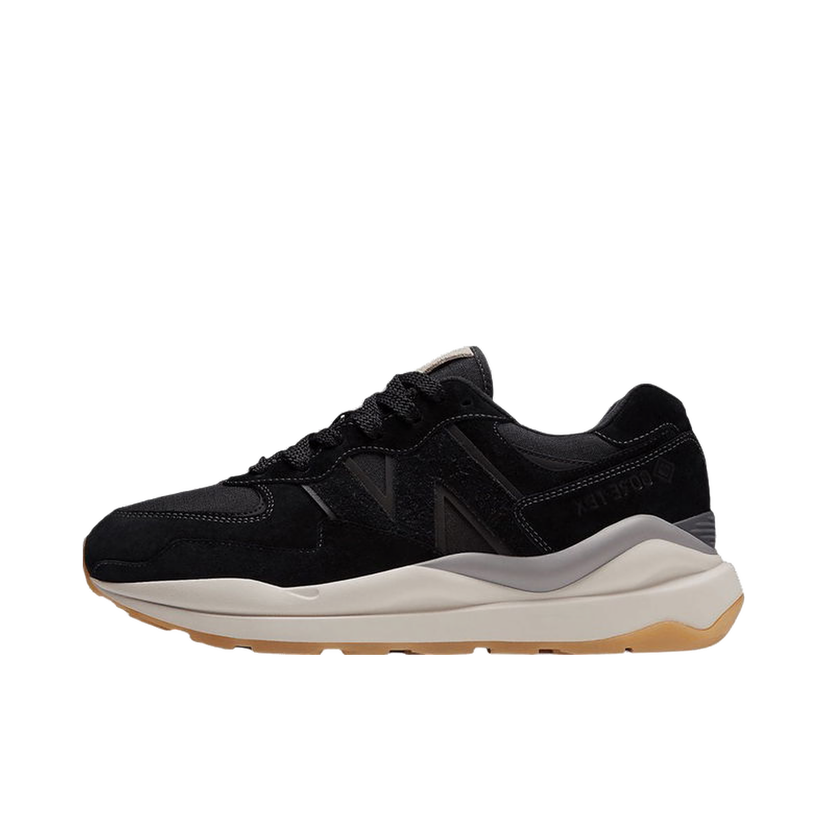Sneakers og sko New Balance 57/40 GORE-TEX Black Sea Salt Moonbeam Sort | M5740GXB