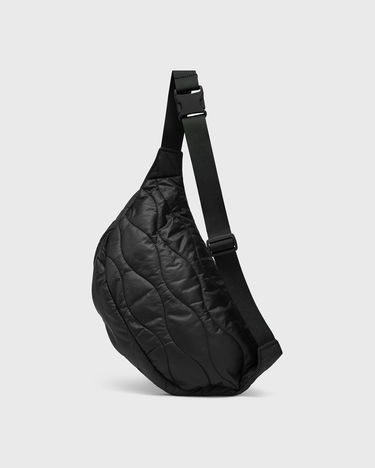 Skuldertaske Peak Performance Quilted Sling Bag HeliuBuBag Sort | G80248010, 2