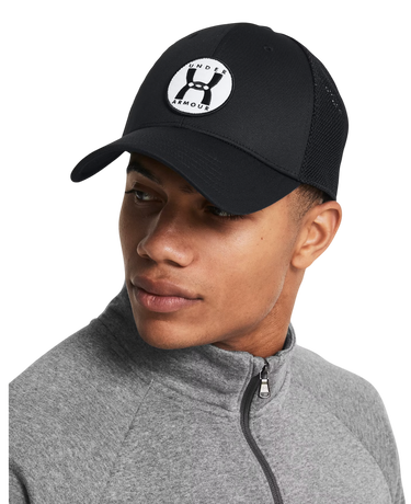 Kasket Under Armour Blitzing Trucker Cap Sort | 1383441-001, 2