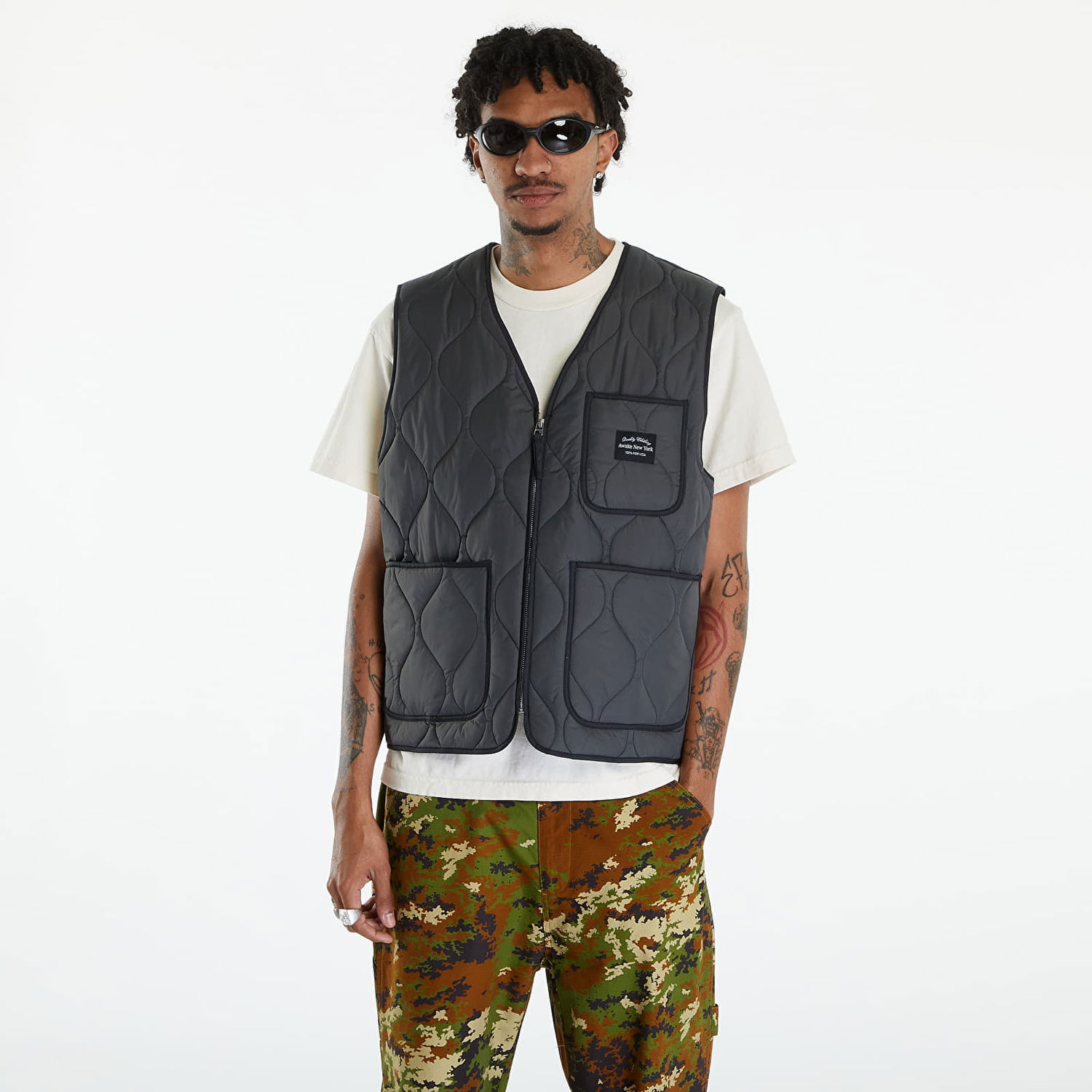Vest Awake NY Quilted Vest Charcoal Sort | AWK-SP24-OT003-CHA, 0