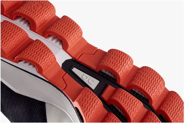 Sneakers og sko On Running Cloudsurfer Hvid | 54.99218, 5